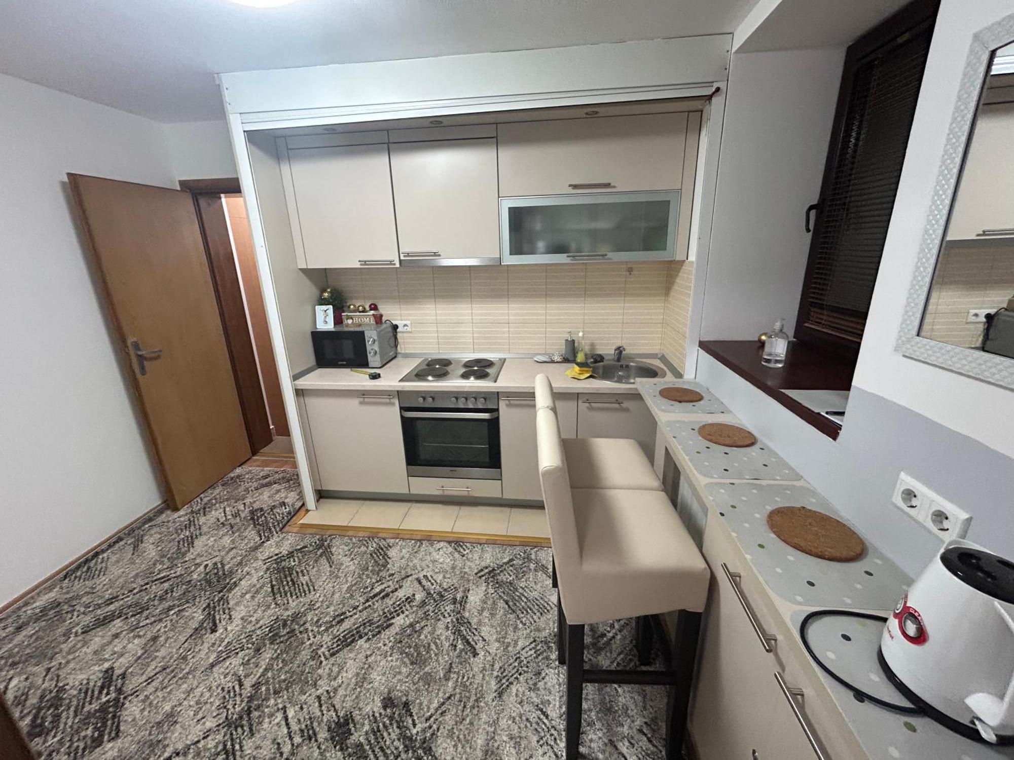 Theatre55 Apartment ซาราเยโว ภายนอก รูปภาพ